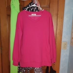 Small zenana brand long sweatshirt